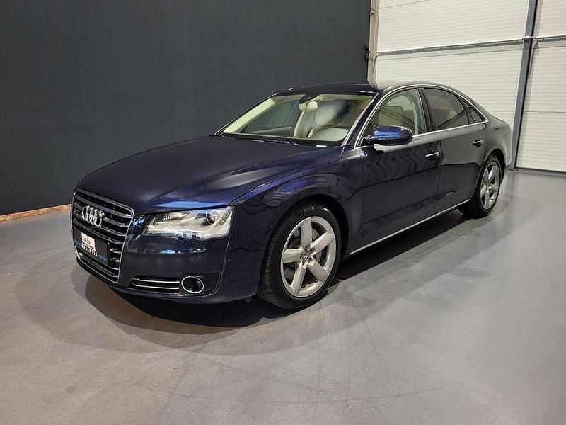 Nachtblau perleffekt Gebraucht 2013 Audi A8 Limousine | 18.950 € (Guter Preis) - Bild 1/4