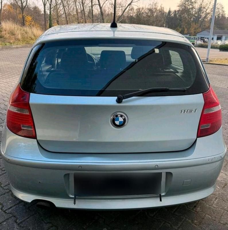 Gebraucht BMW 116 115 PS (84 kW) 2007 Silber Kleinwagen