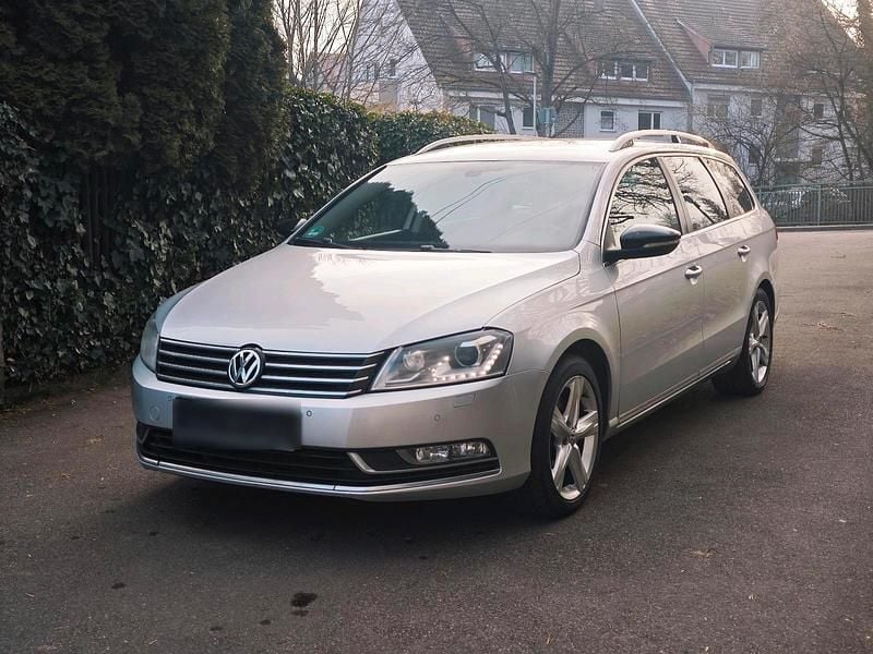 Gebraucht VW Passat 177 PS (130 kW) 2014 Silber Kombi