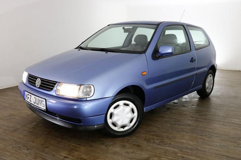 Gebraucht VW Polo 75 PS (55 kW) 1995 Blau Limousine
