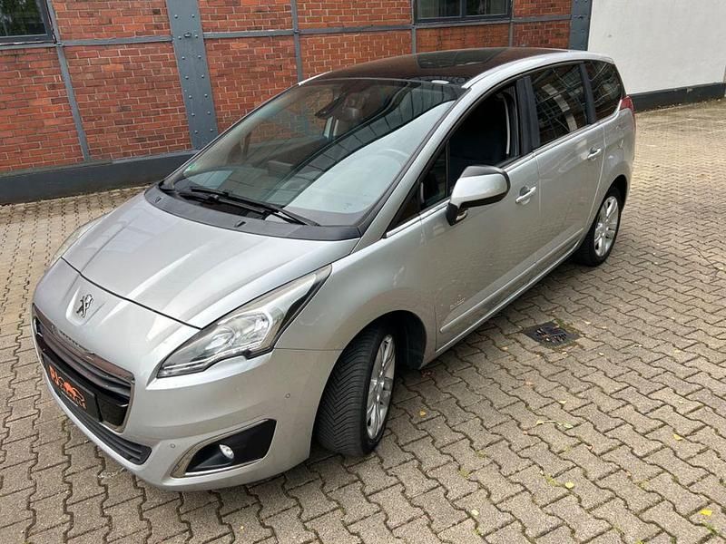 Gebraucht 2014 Peugeot 5008 Business-Line Van / Kleinbus | 4.999 € (Superpreis) - Bild 1/3