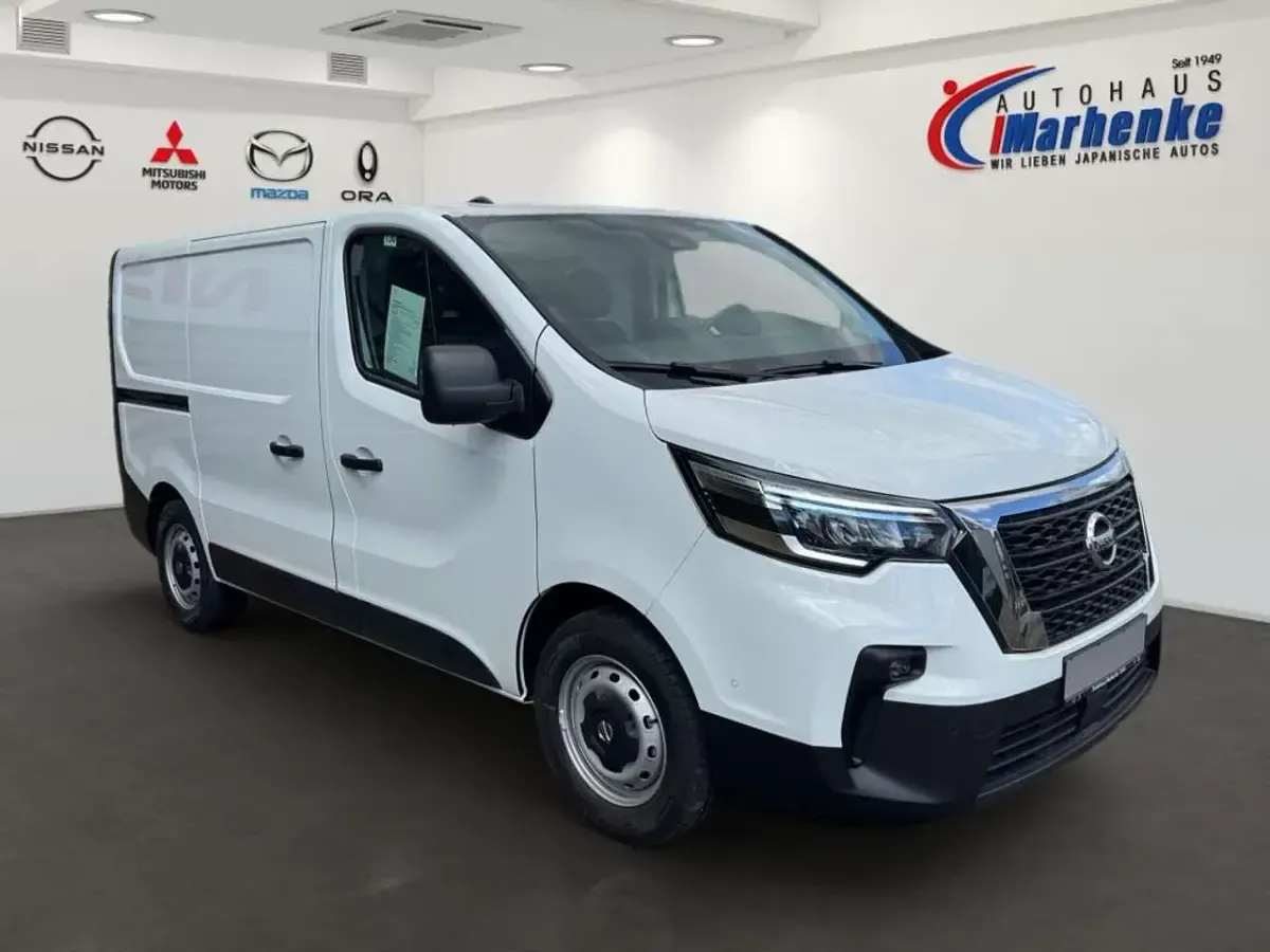 Gebraucht Nissan Primastar N-Connecta 131 PS (96 kW) 2024 Glacier white Van / Kleinbus