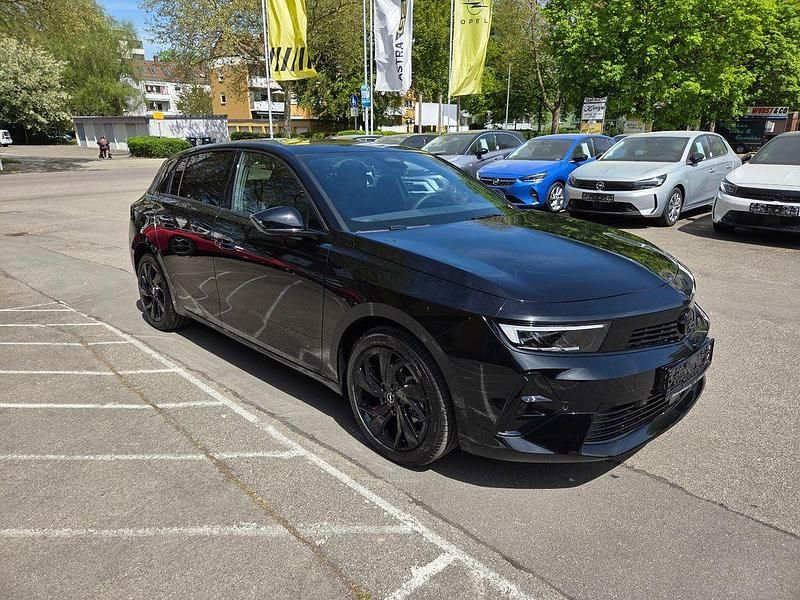 Nouă Opel Astra 131 CP (96 kW) 2025 Negru Berlinǎ