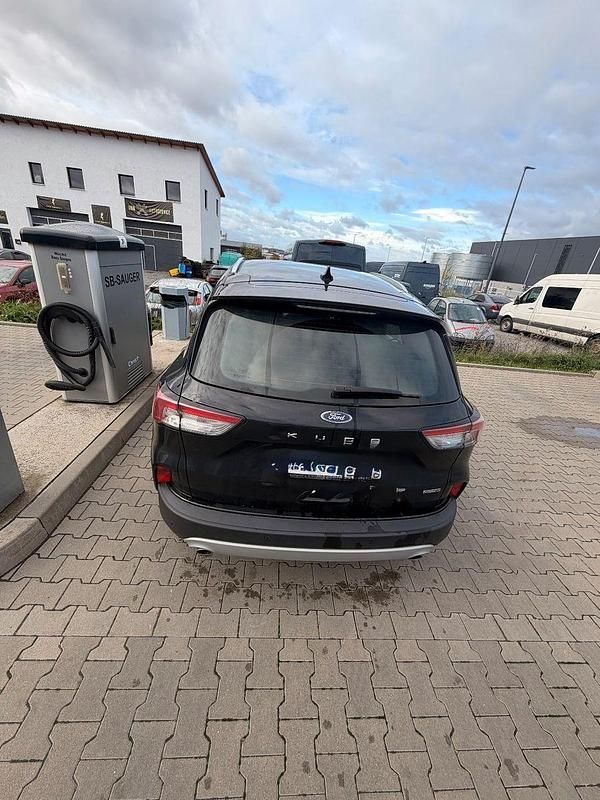 Schwarz Gebraucht 2022 Ford Kuga ST-Line SUV | 19.900 € (Superpreis) - Bild 1/4