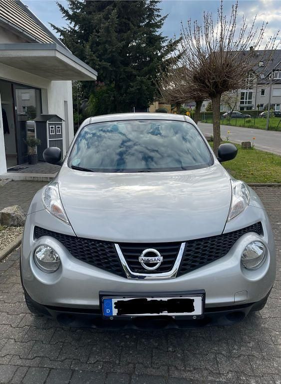 Silber Gebraucht 2013 Nissan Juke Visia SUV | 6.000 € (Fairer Preis) - Bild 1/4