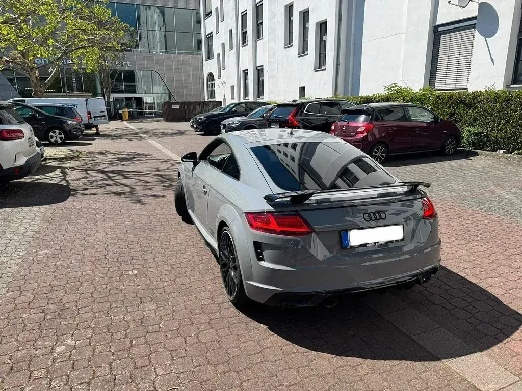 Gebraucht Audi TT Competition 197 PS (144 kW) 2021 Grau Coupé