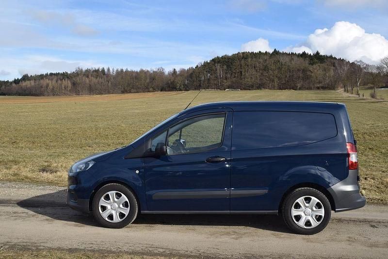 Gebraucht Ford Transit 101 PS (74 kW) 2020 Blau Limousine