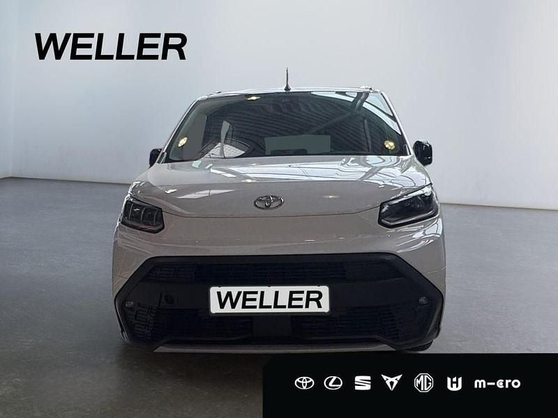 Neu Toyota Proace Verso City 100 kW (136 PS) 2025 Weiß Kombi