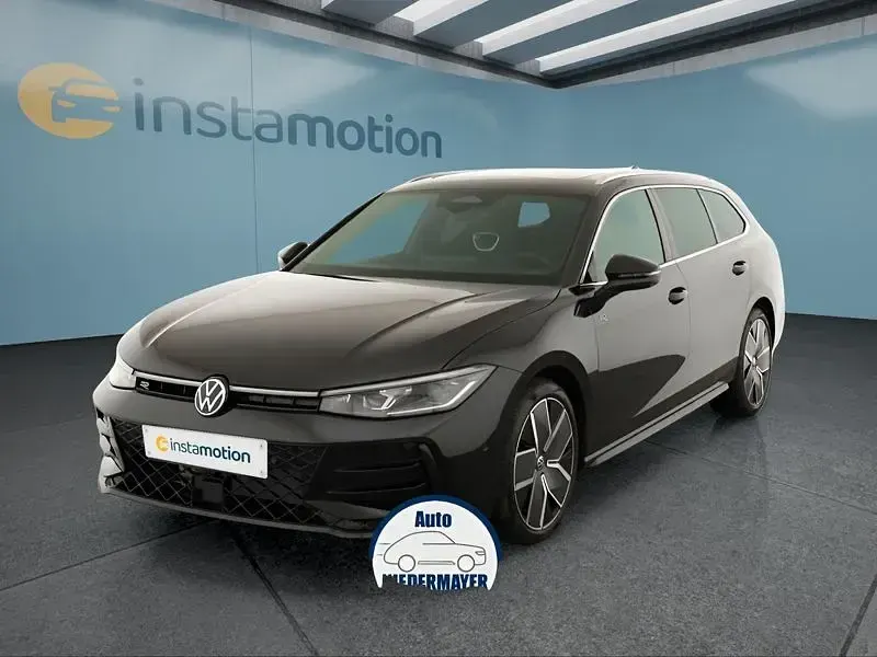 Neu VW Passat 193 PS (141 kW) 2026 Schwarz Kombi