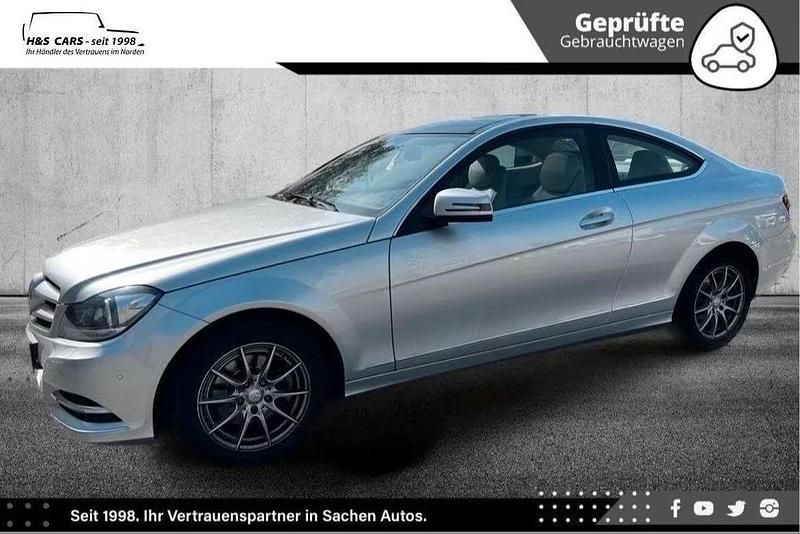 Gebraucht Mercedes C220 170 PS (125 kW) 2012 Silber Coupé