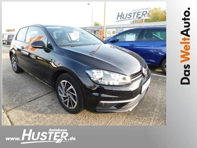 Schwarz metallic Gebraucht 2017 VW Golf VII Sound Limousine | 15.220 € (Fairer Preis) - Bild 1/4