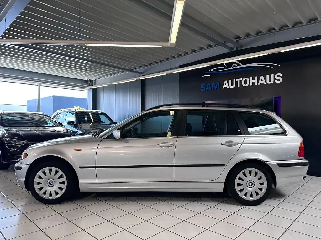 Gebraucht BMW 320 170 PS (125 kW) 2003 Silber Kombi