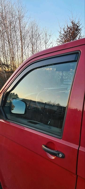 Gebraucht VW T5 132 PS (97 kW) 2008 Rot Van