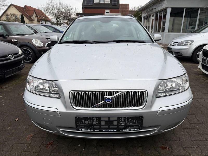 Gebraucht Volvo V70 185 PS (136 kW) 2006 Silber Kombi