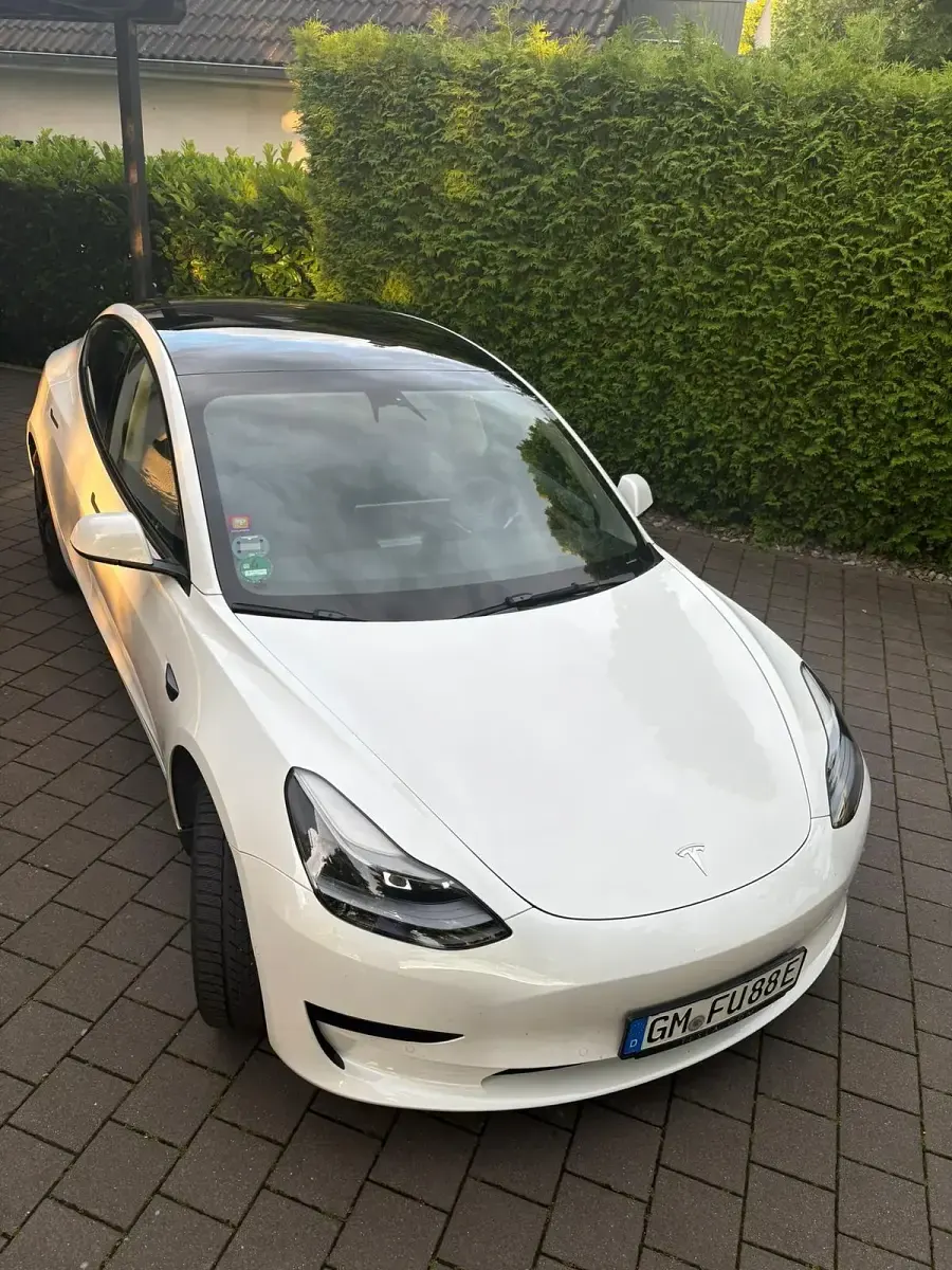 Käytetty Tesla Model 3 Standard Range 208 kW (283 HP) 2022 Valkoinen Sedan