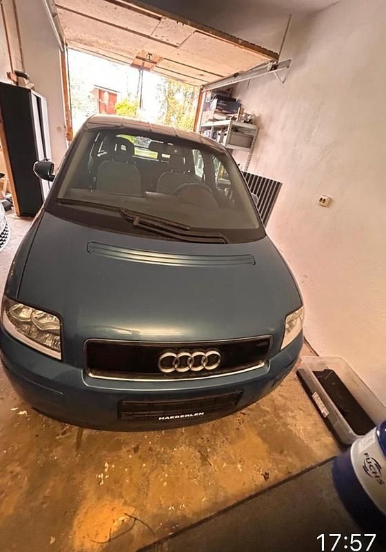 Second-hand Audi A2 75 CP (55 kW) 2003 Albastru Hatchback