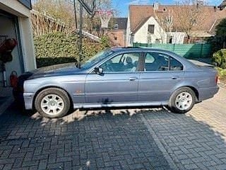 Gebraucht BMW 520 170 PS (125 kW) 2001 Blau Limousine