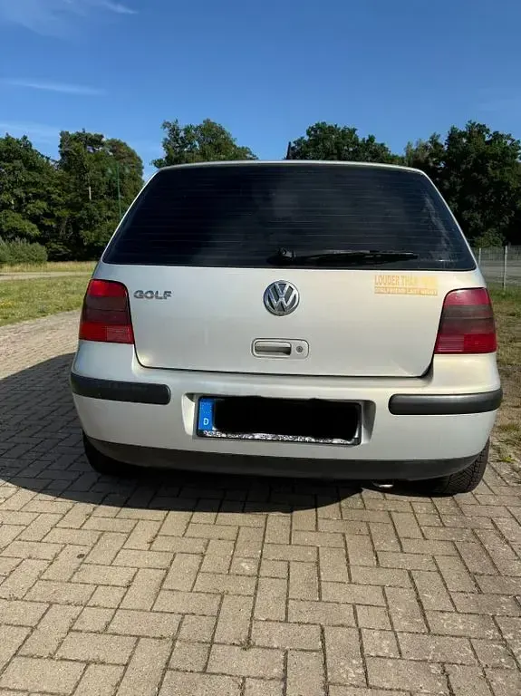Gebraucht VW Golf III Basis 75 PS (55 kW) 1999 Silber Limousine