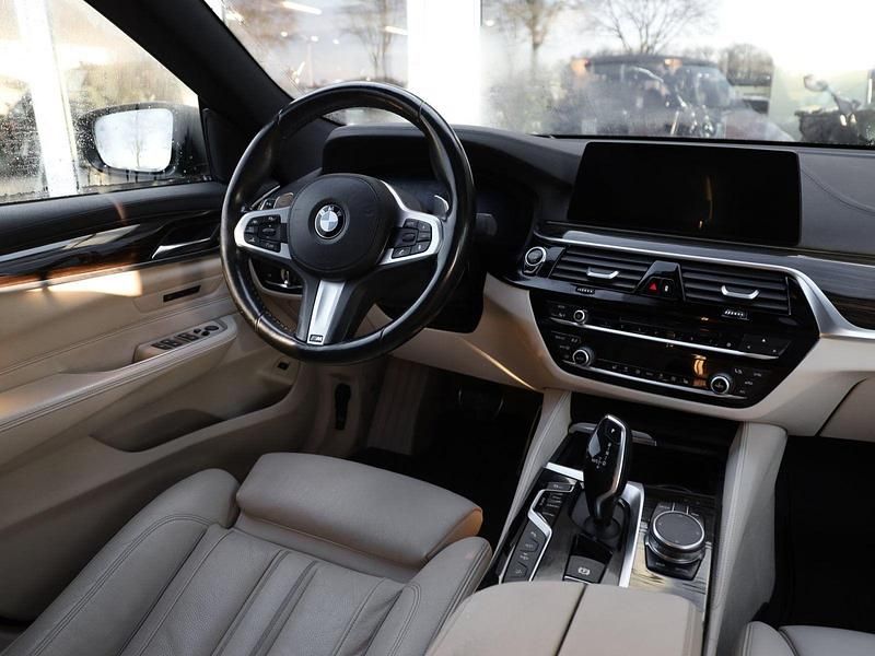 Gebraucht BMW 640 Efficient Dynamics 320 PS (235 kW) 2018 Beige Coupé