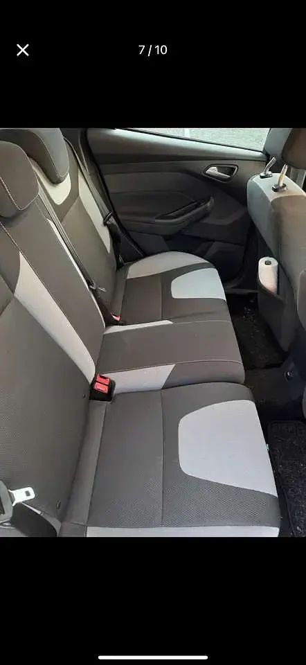 Gebraucht Ford Focus Trend 125 PS (91 kW) 2012 Limousine