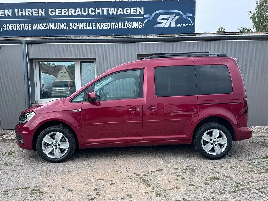 Gebraucht VW Caddy Comfortline 150 PS (110 kW) 2019 Rot Van / Kleinbus