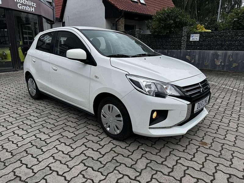 Gebraucht Mitsubishi Space Star 71 PS (52 kW) 2023 Weiß Limousine