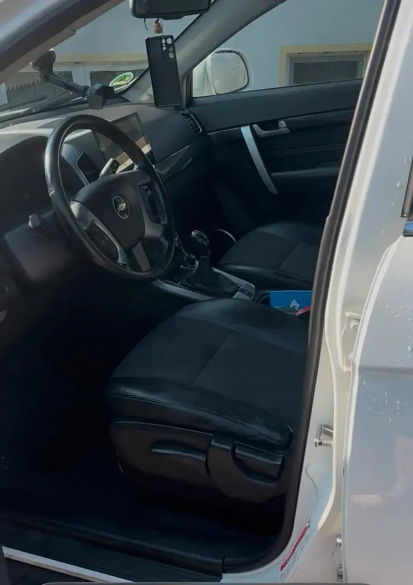 Gebraucht Chevrolet Captiva 163 PS (119 kW) 2014 Weiß SUV