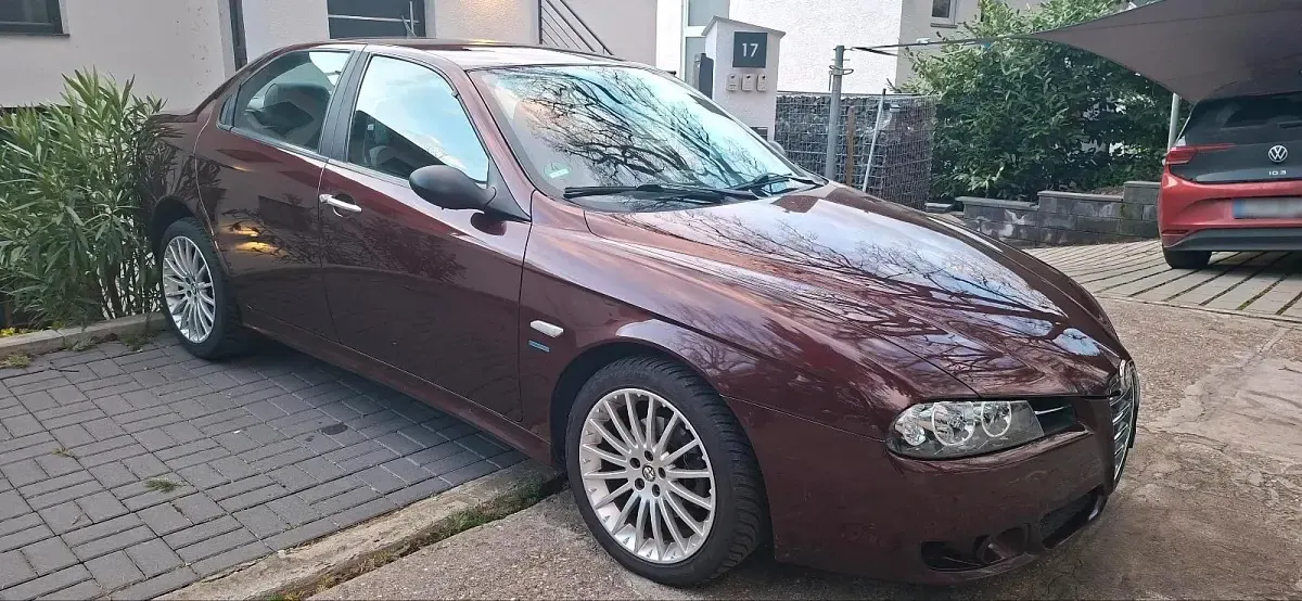 Gebraucht Alfa Romeo 156 120 PS (88 kW) 2004 Rot Limousine