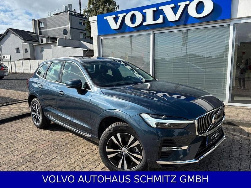 Denim (metallic) Gebraucht 2024 Volvo XC60 Core SUV | 45.990 € (Superpreis) - Bild 1/4