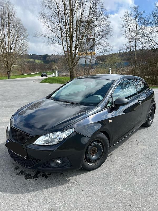 Schwarz Gebraucht 2009 Seat Ibiza Coupé | 3.800 € (Teuer) - Bild 1/4