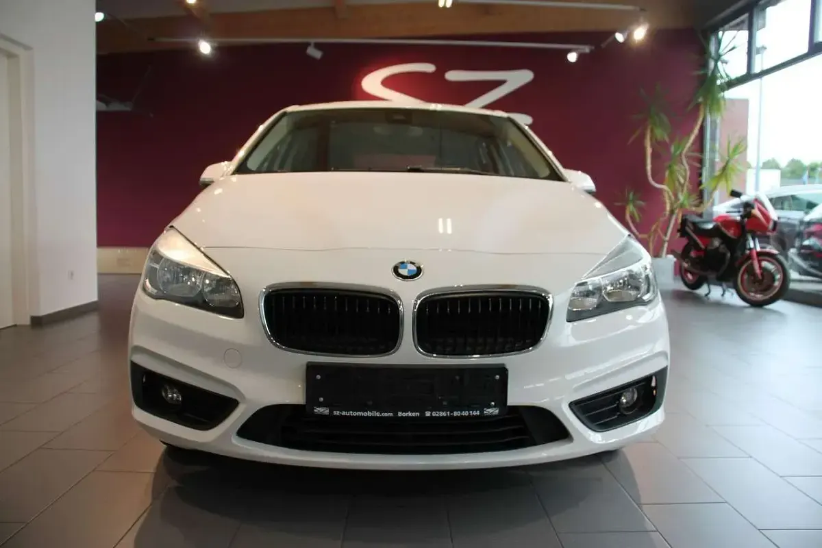 Gebraucht BMW 216 116 PS (85 kW) 2017 Alpinweiss iii Coupé