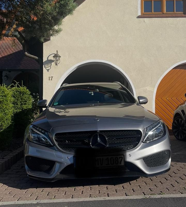 Gebraucht Mercedes C250 AMG line 211 PS (155 kW) 2016 Silber Kombi
