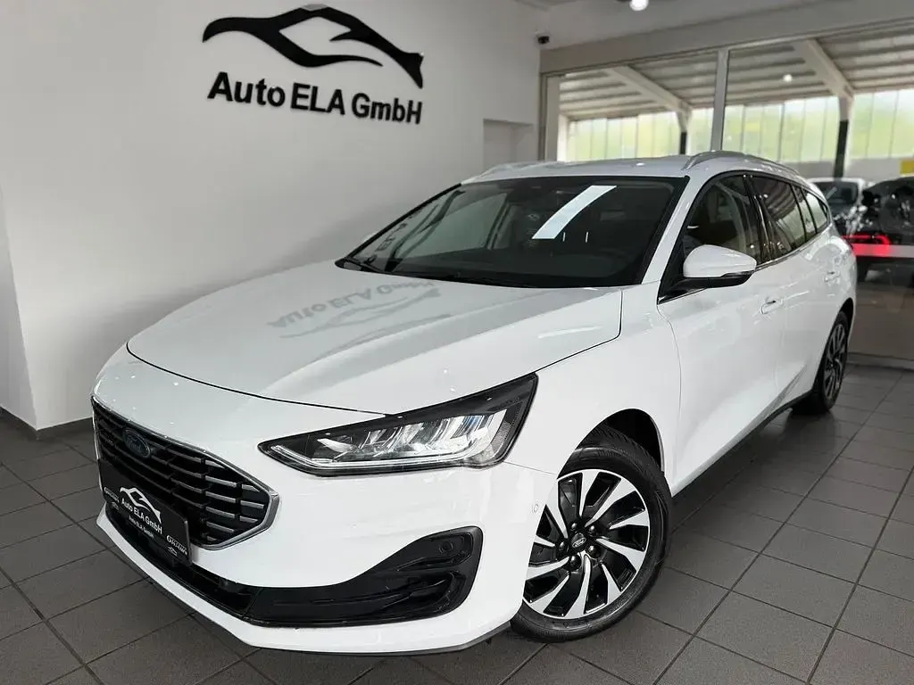 Gebraucht Ford Focus Titanium 116 PS (85 kW) 2025 Weiß Limousine