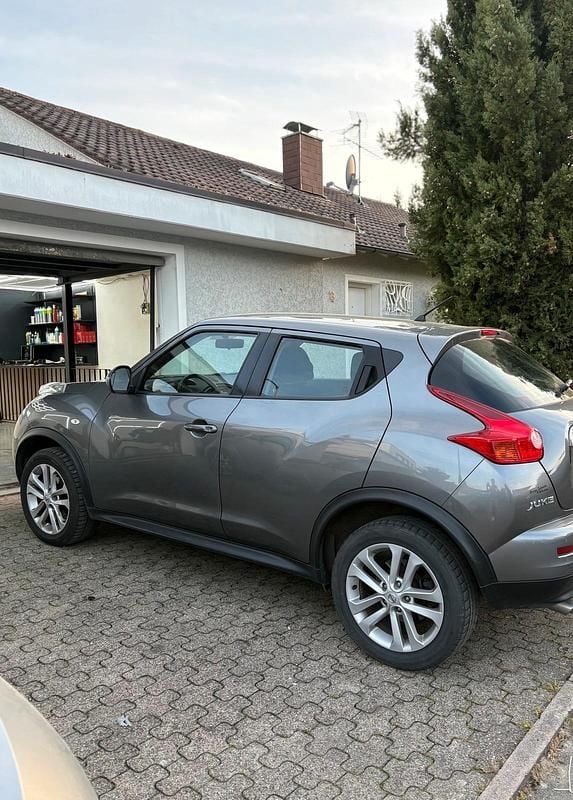 Second-hand Nissan Juke 110 CP (80 kW) 2014 Gri SUV