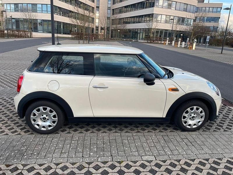 Second-hand Mini ONE 102 CP (75 kW) 2017 Bej Hatchback