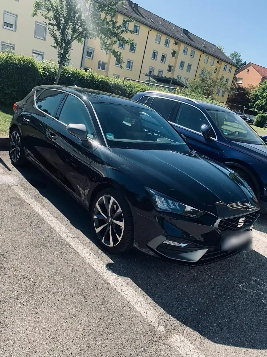Gebraucht Seat Leon FR 150 PS (110 kW) 2024 Schwarz Limousine