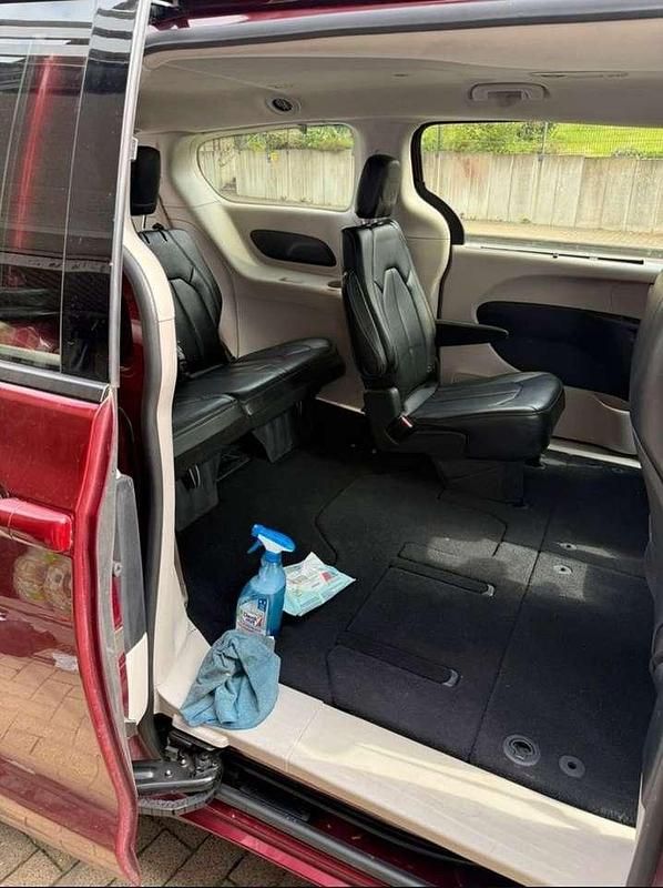 Gebraucht Chrysler Pacifica 291 PS (214 kW) 2020 Rot SUV