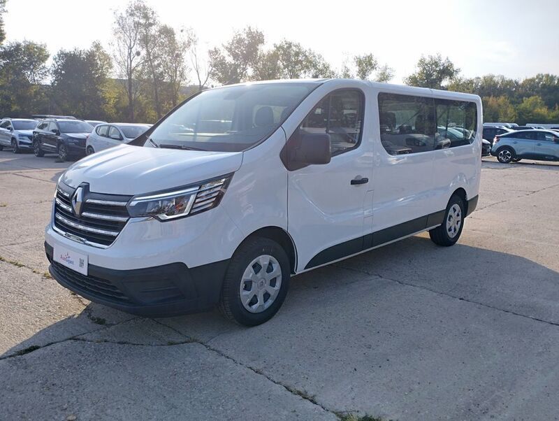 Gebraucht Renault Trafic Equilibre 110 PS (80 kW) 2024 Weiß Van / Kleinbus