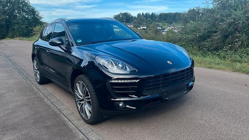 Gebraucht Porsche Macan S 258 PS (189 kW) 2014 Schwarz SUV