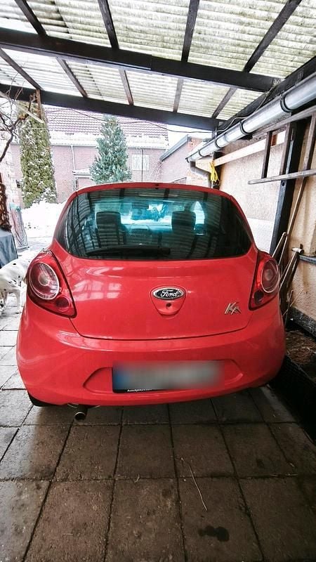 Gebraucht Ford Ka 69 PS (50 kW) 2011 Rot Kleinwagen