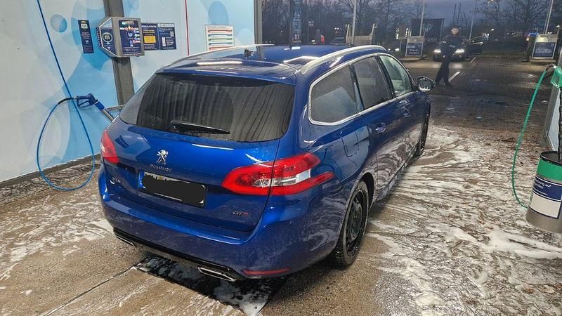 Gebraucht Peugeot 308 GT 224 PS (164 kW) 2019 Blau Kombi