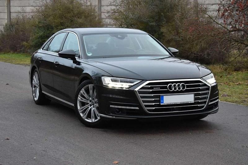 Gebraucht Audi A8 286 PS (210 kW) 2019 Vesuvgrau metallic Limousine