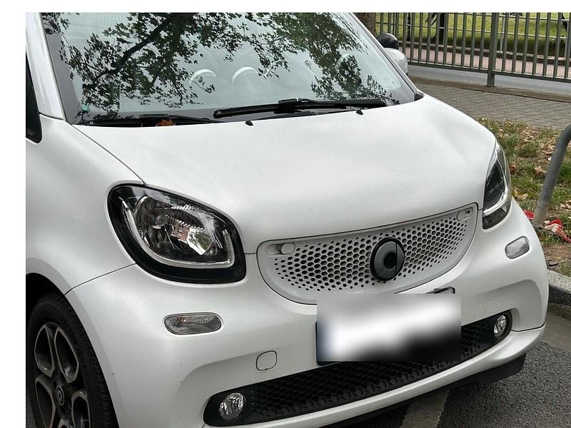 Gebraucht Smart ForTwo Coupé Prime 71 PS (52 kW) 2015 Weiß Coupé