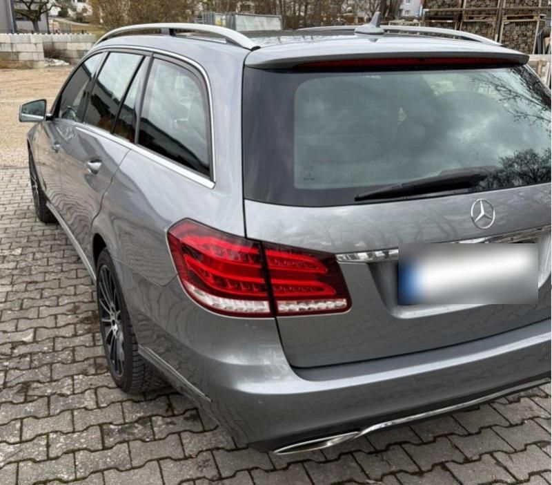 Gebraucht Mercedes E350 Avantgarde 252 PS (185 kW) 2014 Silber Kombi