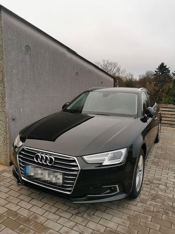 Schwarz Gebraucht 2016 Audi A4 Ambiente Kombi | 12.900 € (Guter Preis) - Bild 1/4