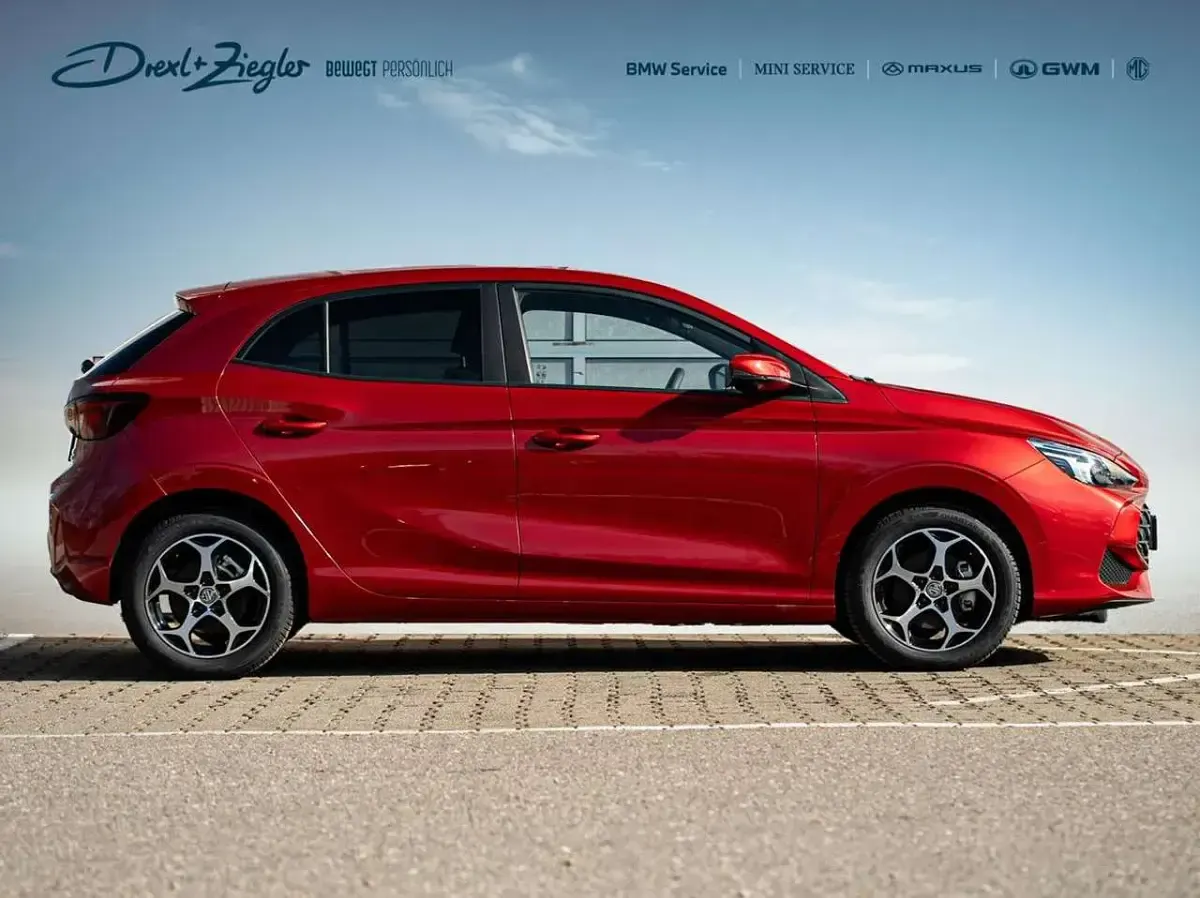Gebraucht MG MG3 Luxury 194 PS (142 kW) 2026 Diamond red Kleinwagen