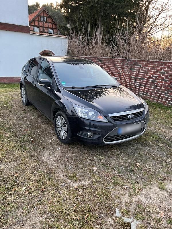Gebraucht Ford Focus 109 PS (80 kW) 2008 Schwarz Kleinwagen