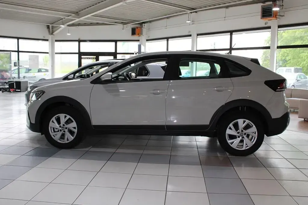 Neu VW Taigo 95 PS (69 kW) 2025 Grau SUV