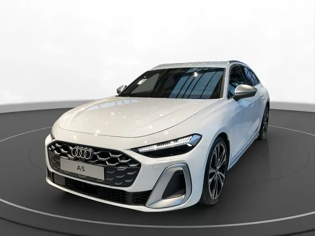 Gebraucht Audi S5 Ambiente 367 PS (269 kW) 2025 Weiß Kombi