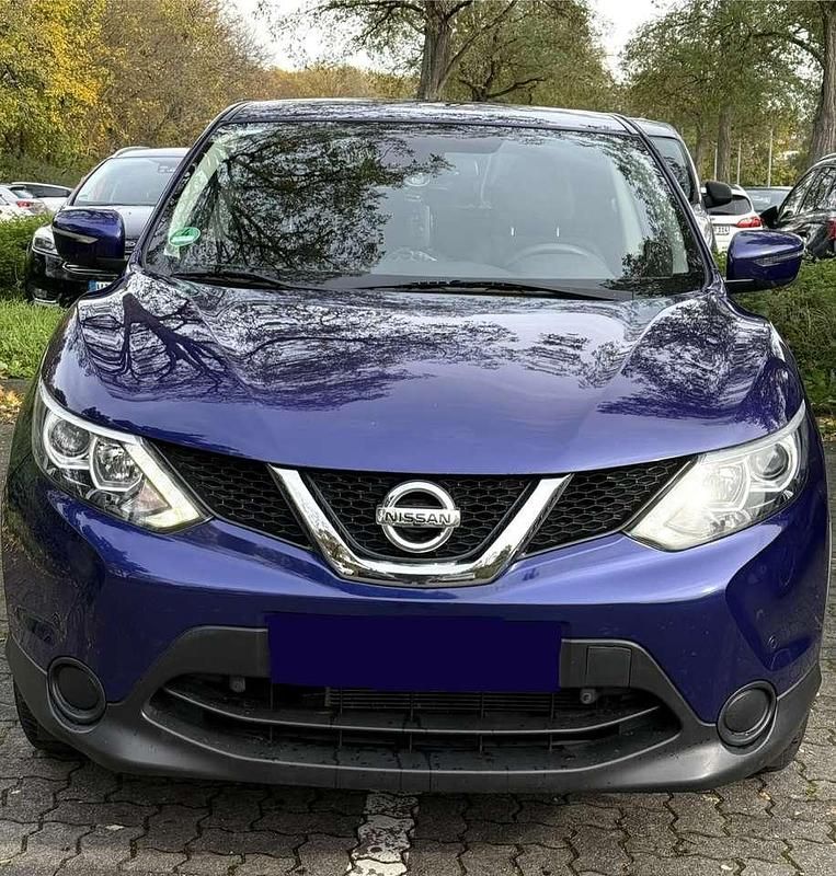 Blau Gebraucht 2016 Nissan Qashqai N-Connecta SUV | 9.350 € (Guter Preis) - Bild 1/4